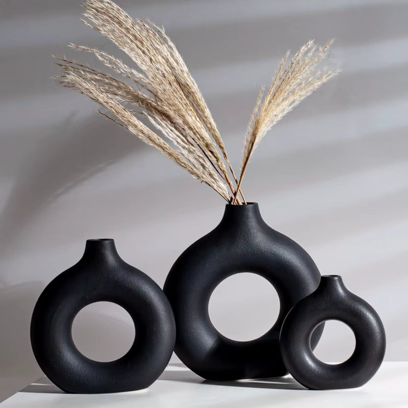 Circular Hollow Ceramic Vase Donuts Nordic Art Pampas Grass Home Decoration Accessories Office Living Room Interior Decor